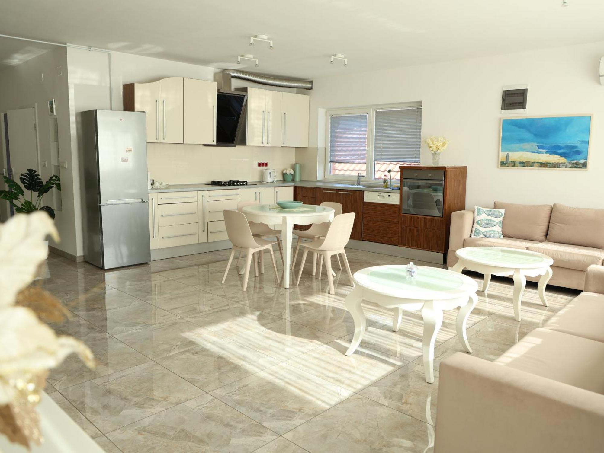 Appartamento Lux House Olga Ruma Esterno foto
