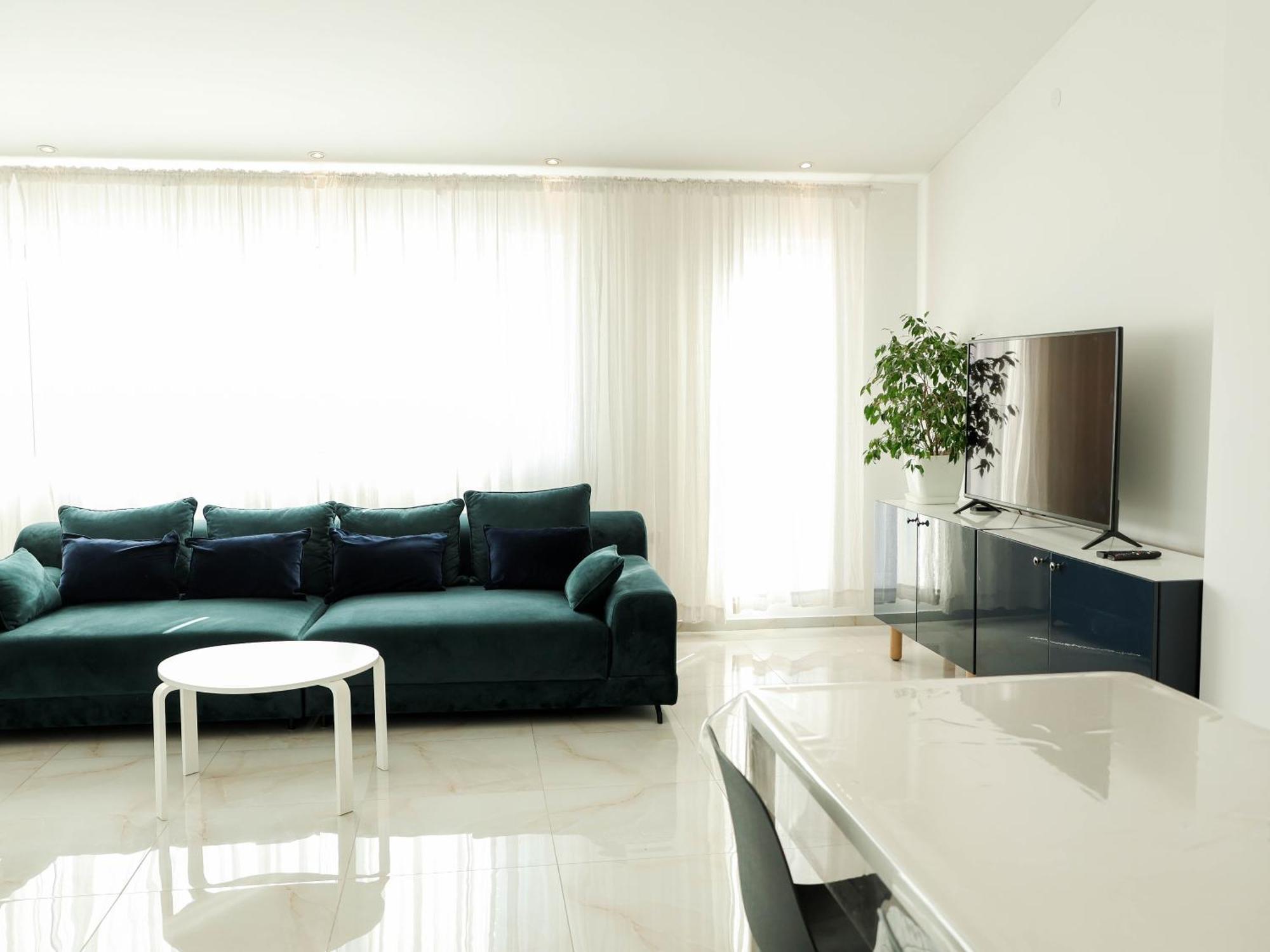 Appartamento Lux House Olga Ruma Esterno foto