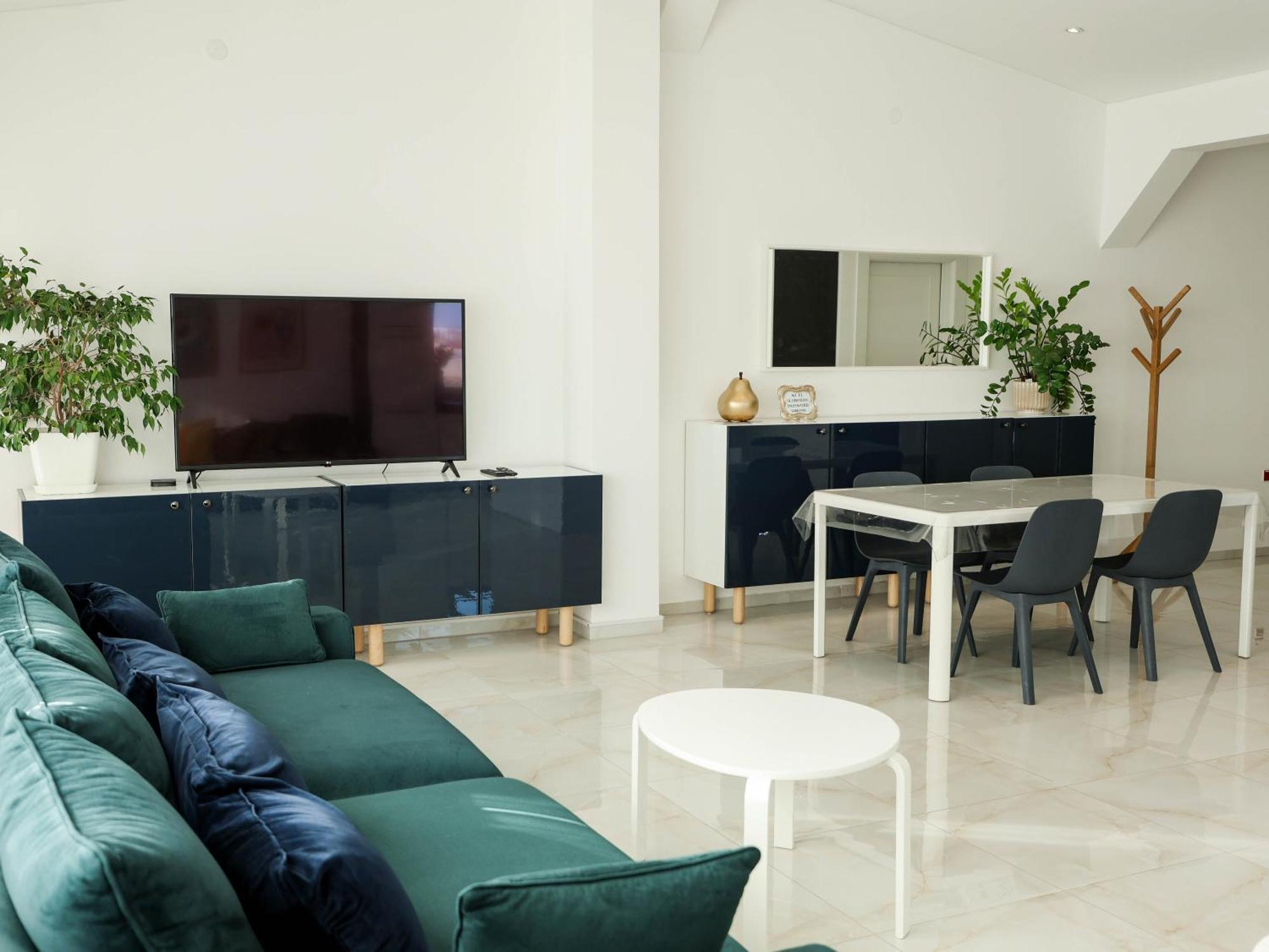 Appartamento Lux House Olga Ruma Esterno foto