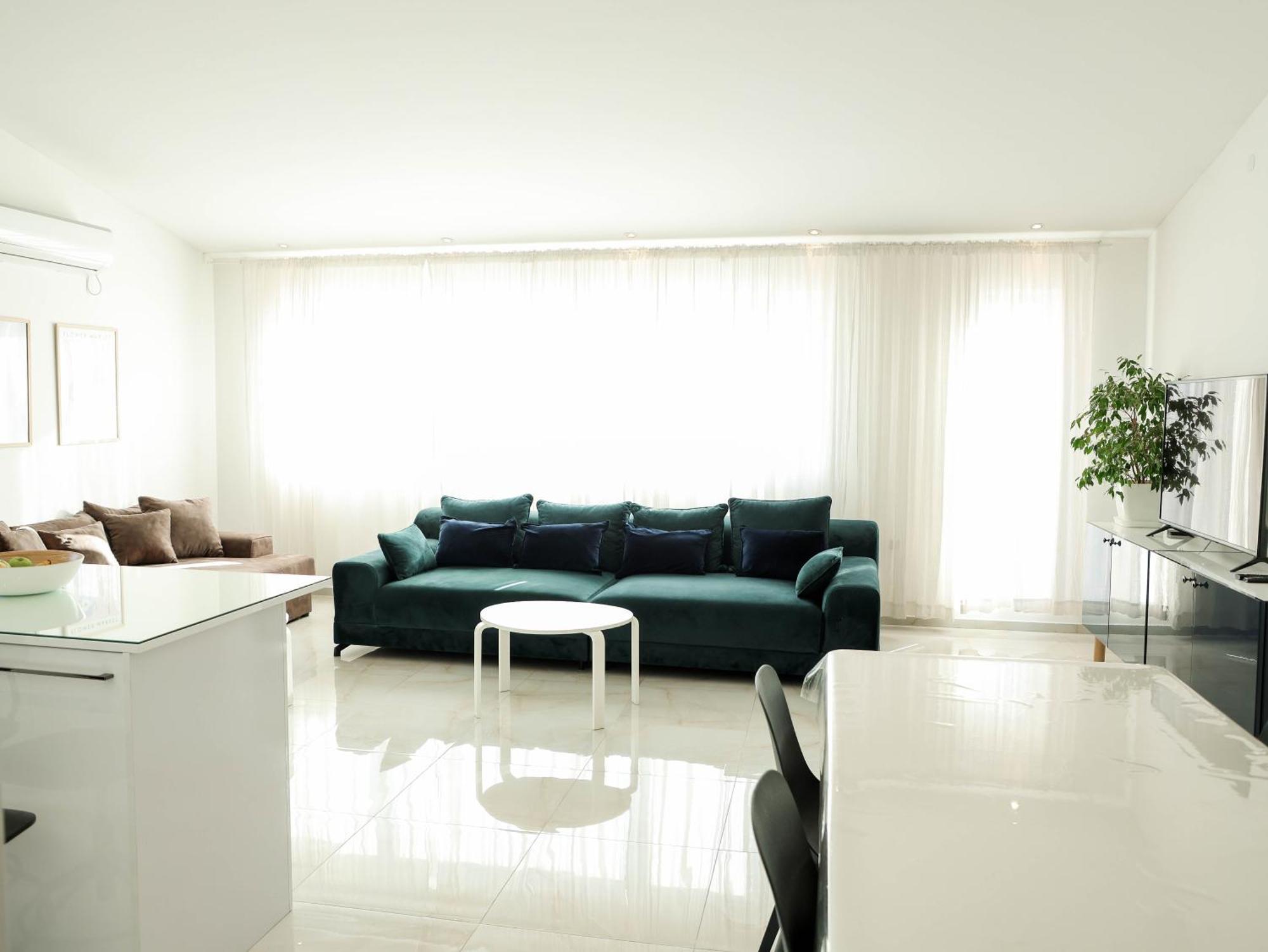 Appartamento Lux House Olga Ruma Esterno foto